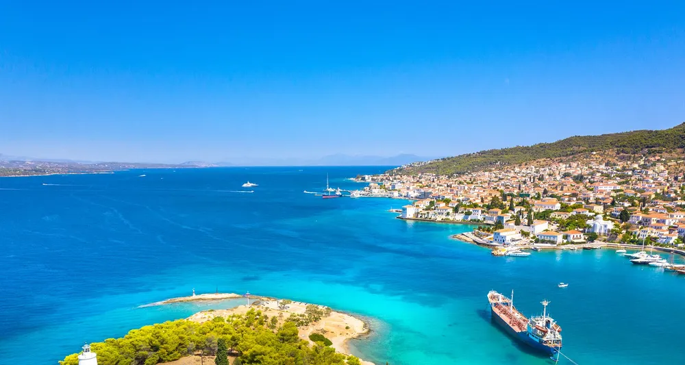Saronic Islands: 20% OFF the return with Alpha Lines